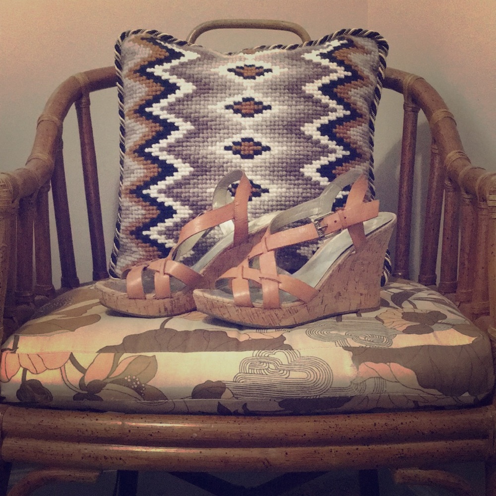 Guess wedge sandals